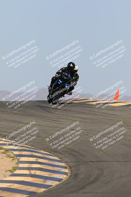 media/Mar-28-2022-Superbike Trackdays (Mon) [[b8603d0f67]]/Open Track Time/Turns 9 and 10/